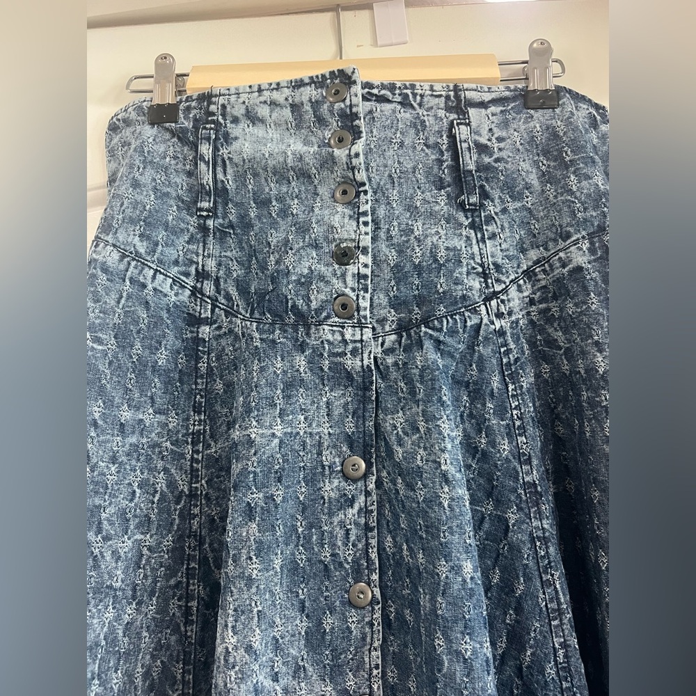 True Vintage Blue Denim Pleated Long Button Down Skirt Women’s Size XS/S Western - Picture 4 of 9